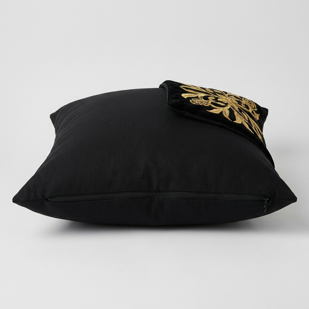 Back of the pillow cover with concealed zip
