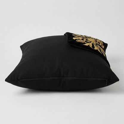 Back of the pillow cover with concealed zip