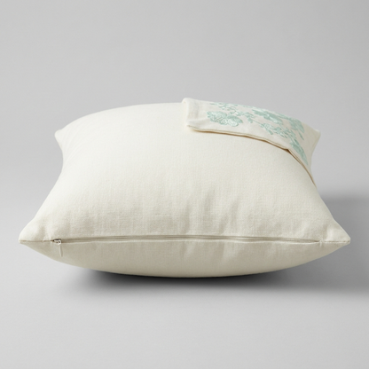 Ivory linen back of the pillow cover with concealed zip